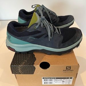 Salomon OUTline GTX waterproof women’s hiking shoe